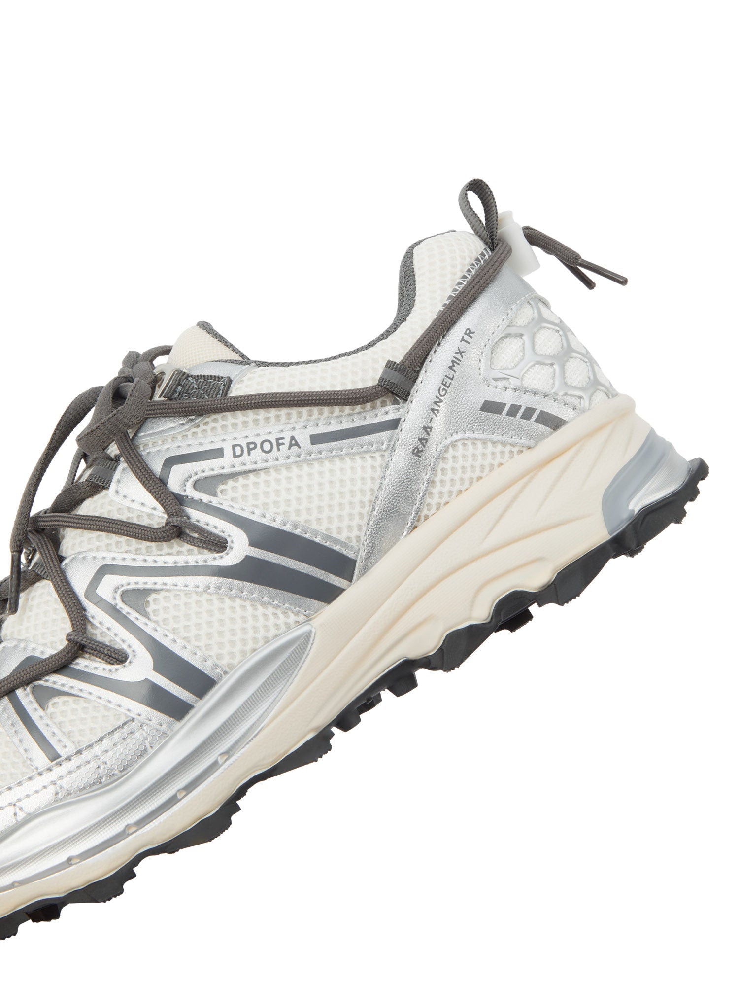 Breathable Hiking Rap Sneakers 3024