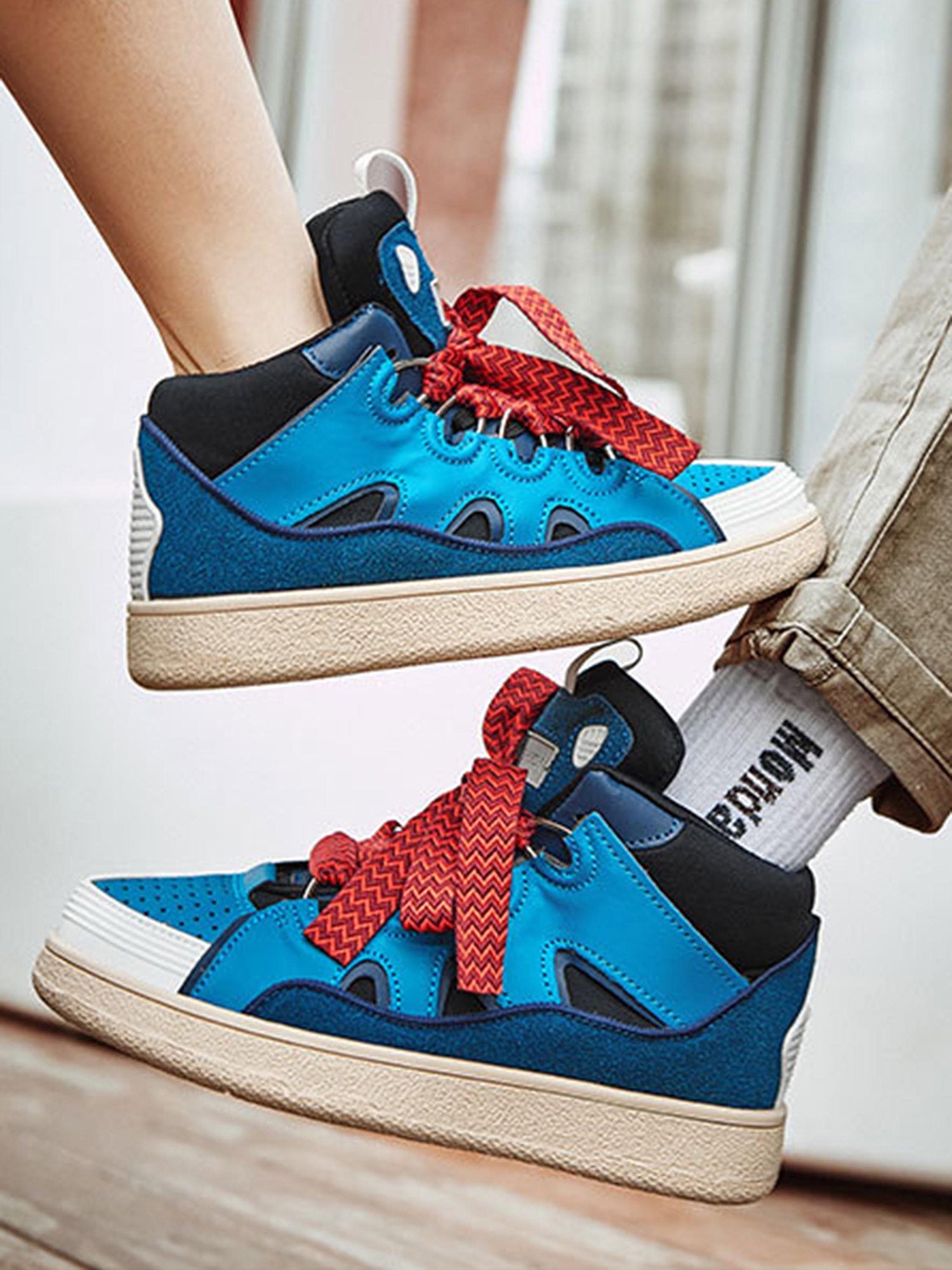 Hip-Hop High-Top Casual Sneakers 3050